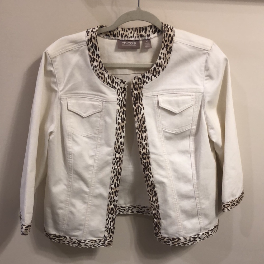 Chico’s White jean jacket with animal print trim